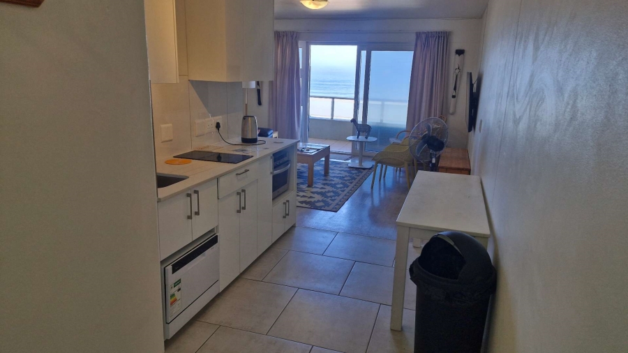 To Let 1 Bedroom Property for Rent in Table View Western Cape